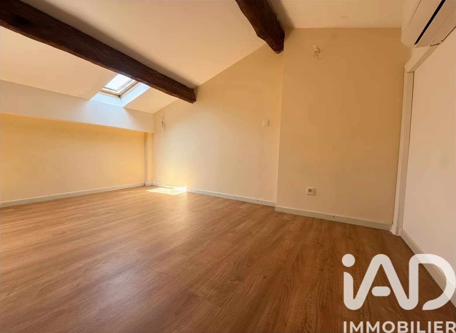 Appartement à Saint-Zacharie - Miniature 12