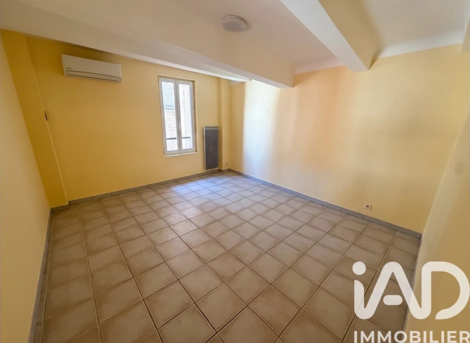 Appartement à Saint-Zacharie - Miniature 18