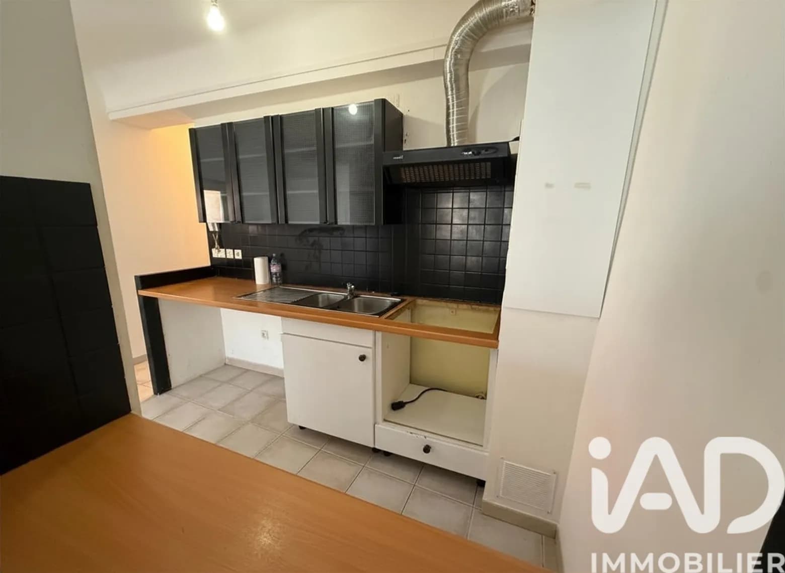 Appartement à Saint-Zacharie - Miniature 2